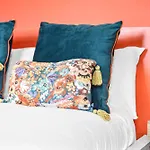 Stylish 2-Bed Apartment In Central London
